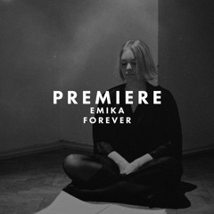 Premiere: Emika - Forever