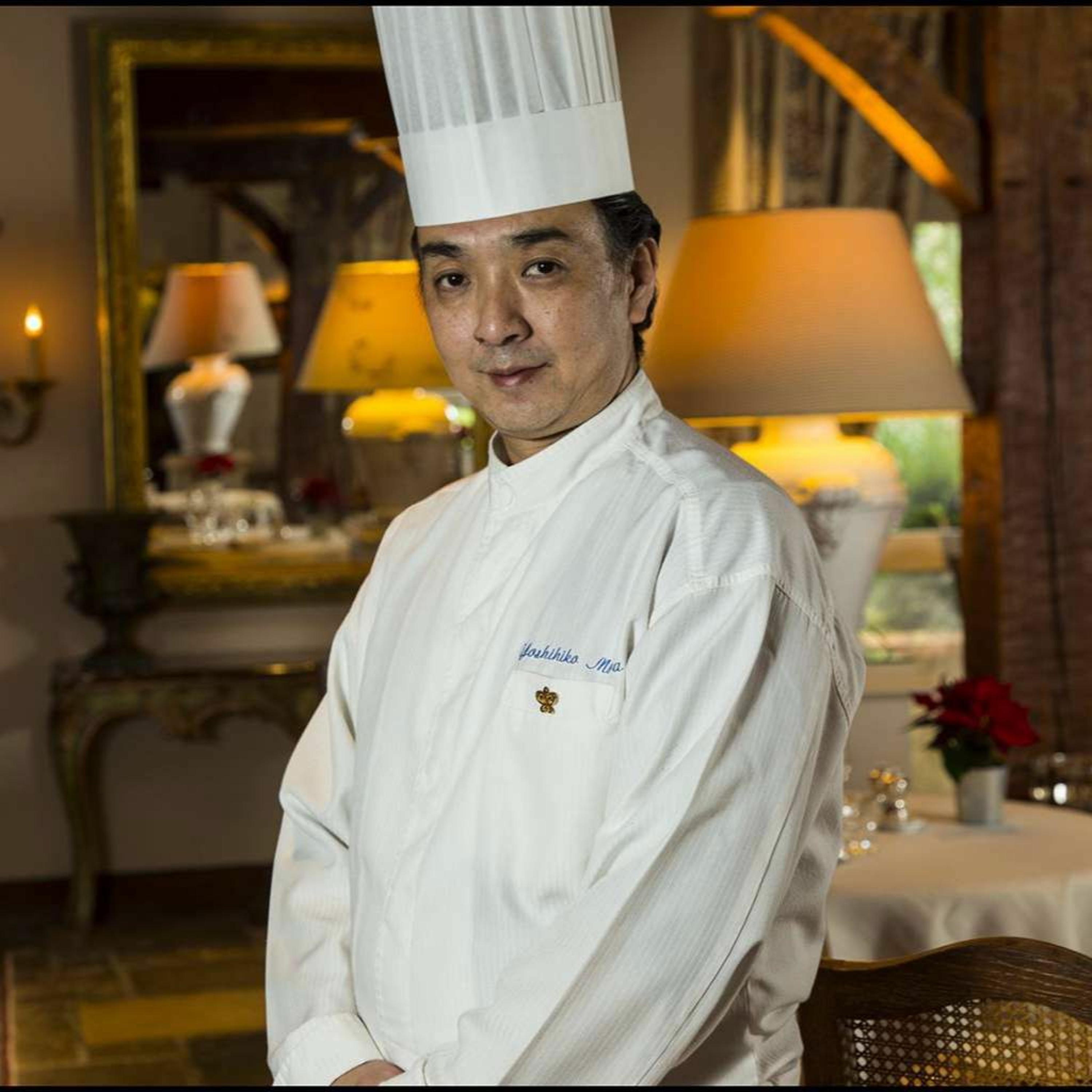 Interview de Yoshihiko Miura - Chef des Cuisines de L'Auberge des Templiers episode artwork