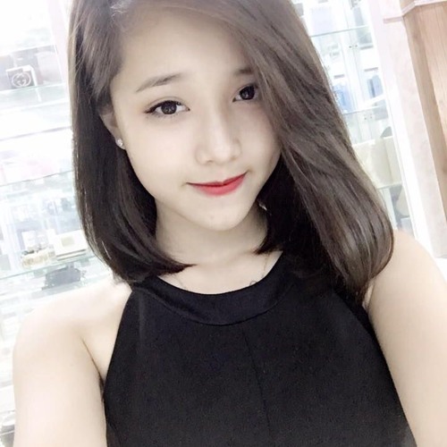 Ai Bỏ Rơi Ai - Cover Bùi NGọc Anh ( Bé Ciuu)