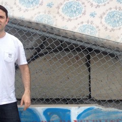 Mole Discoing At Home