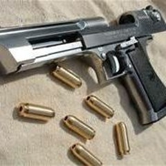 Toolie on me by Fabio & QWee.