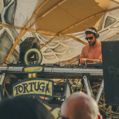 Igor Faria @ Universo Paralello#13 - Tortuga Stage (30 - 12 - 2015)