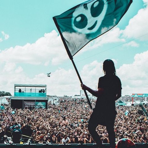 Skrillex Vs. JumoDaddy - Recess (VIP) [Matt Edit]