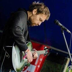 V Praze Už Svítá_Live (Prague Already Dawning_Live)