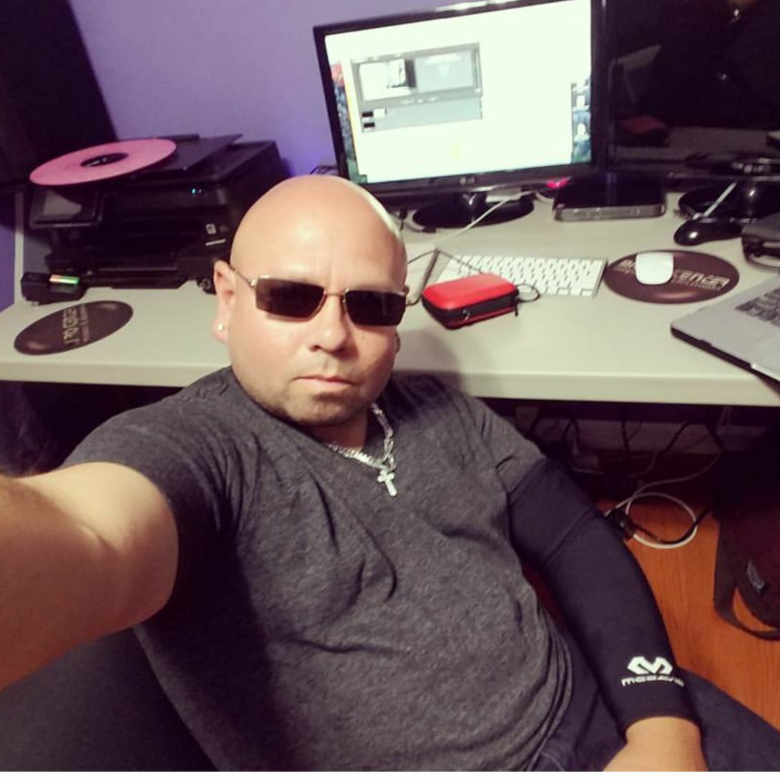 Instagram @DJOzzieOlivera