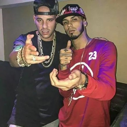 Darell x  Ñengo Flow Ft Anuel AA, Bryant Myers, Tempo,  Juanka y mas - Ninguno Se Monta (Remix).mp3