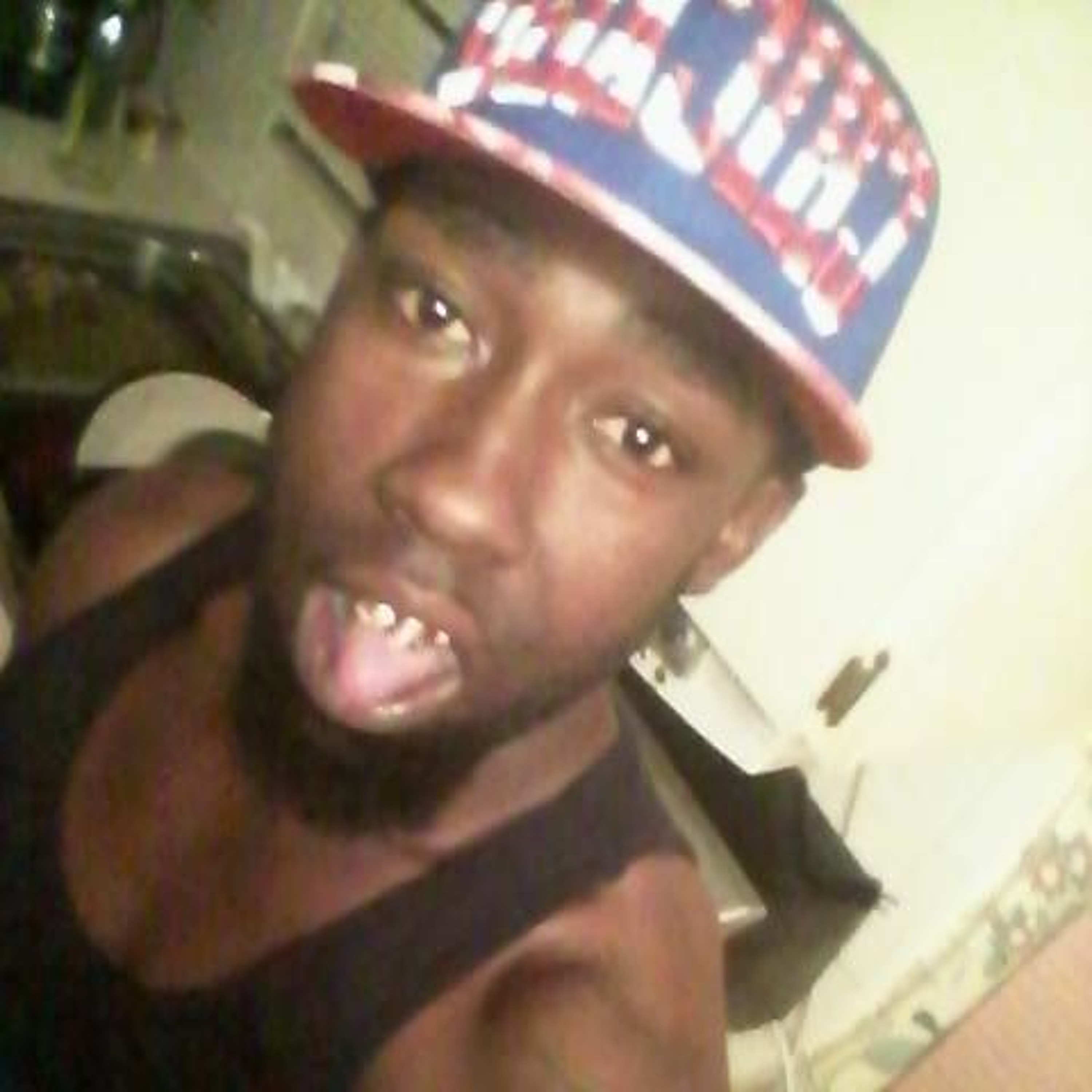 Isaiah Dennis