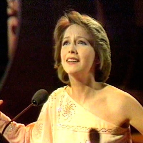 Lena Zavaroni Sings 'Going Nowhere' 1981