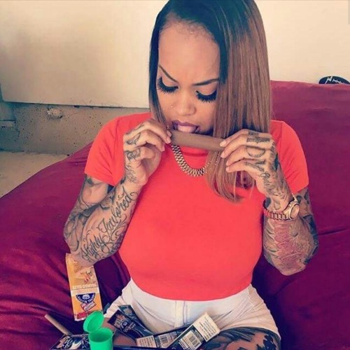 I Dat She Gon Jugg Ramoneink ft soulja