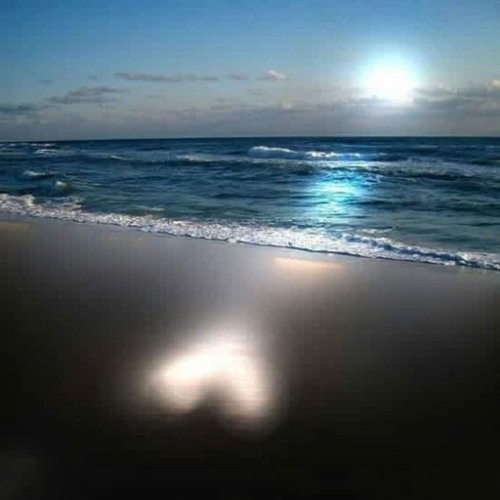 Stream Entre Tú Y Mil Mares (Laura Pausini) Iridessa by Nersea