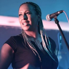 Colguemos Las Penas Yezi Gonzalez