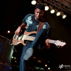 RELO - DRAKE ONE DANCE BASS COVER