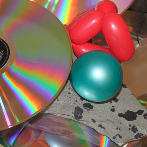 The World is Yours on a Blimp (prod. by Levitatingman x Skatenahmean)