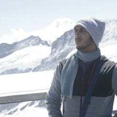 عدد نعمك وتجاهل متاعبك