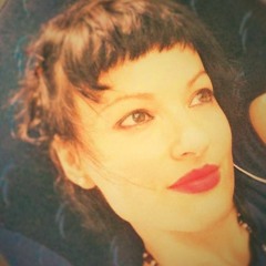 CORCOVADO - ESMERALDA XHA