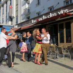 "Happy Soul" I don't wanna be lonely tonight (Live à La Ronde des vins été 2016 Brest)