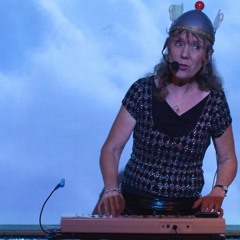 The Space Lady - I Had Too Much To Dream Last Night (The Electric Prunes Cover)