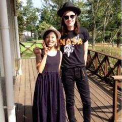 James Bay FM802 FlipLips