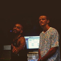 Snow up on the leaves (Vice x Tommy Six)