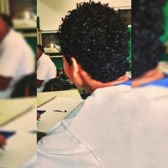 MC ORELHA -  NA FAVELA TU APRENDE