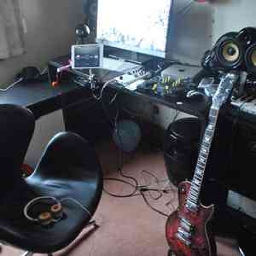 iOs Session 2:  Recordings Via Audiobus Into Beatmaker 2 By A Submitter