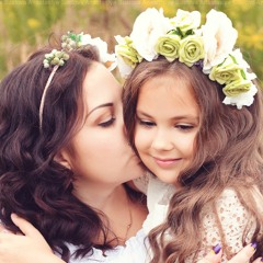 Лана Левська - Платье цвета специй