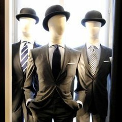 KosmicMc & Funki Flavour - Walking Mannequins (Prod. KosmicMc)