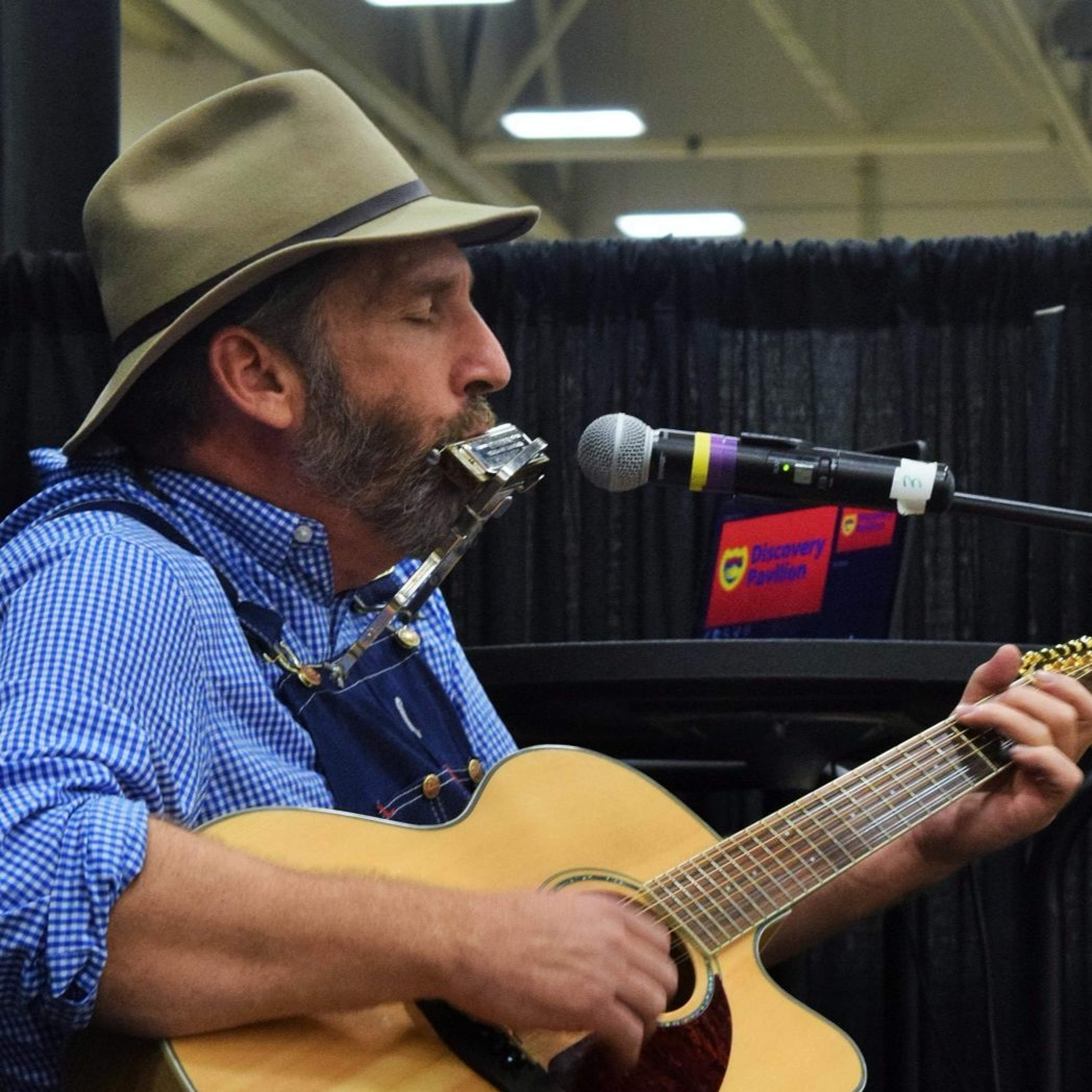 '27,000 lbs. over gross': Trucker-songwriter Paul Marhoefer at GATS 2016 thumbnail