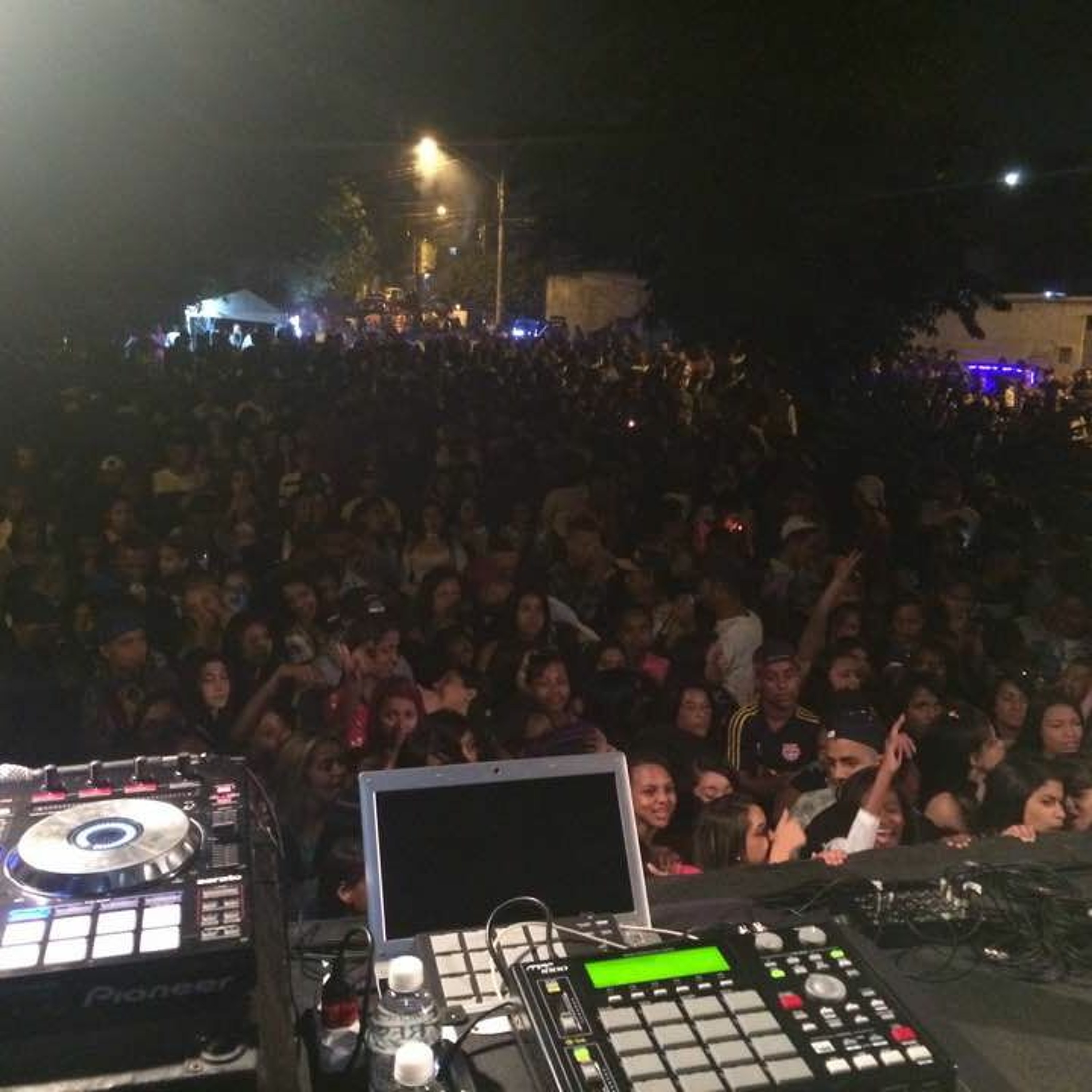 =TAMBORZINHO XRC DE CAXIAS - (PROD DJ CABELINHO DE CAXIAS  DJ PSICO DE CAXIAS ) episode artwork