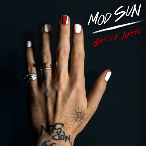 Gucci Nail Design with Urban Graffiti Gel Polish and Bling!! - YouTube