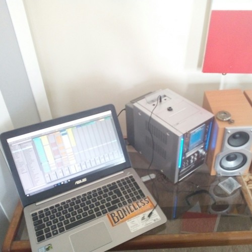 Mental in _LoNdOn_ (Free download)