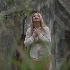 Enquanto Você Louva - Elaine De Jesus (Clipe Oficial MK Music Em HD)