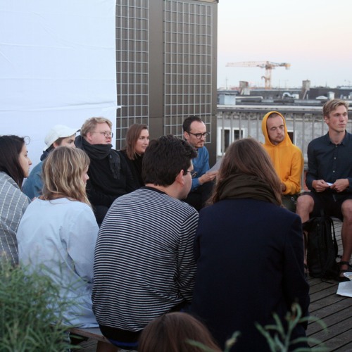 Entering into Relation with an Object: Hyperobjects