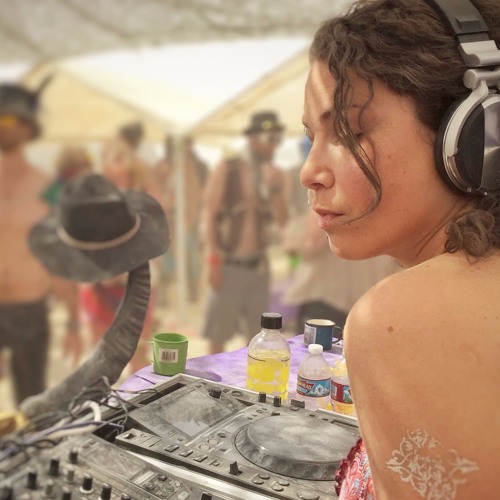 Leyl Master Black at Bubbles & Bass - Burning Man 2016