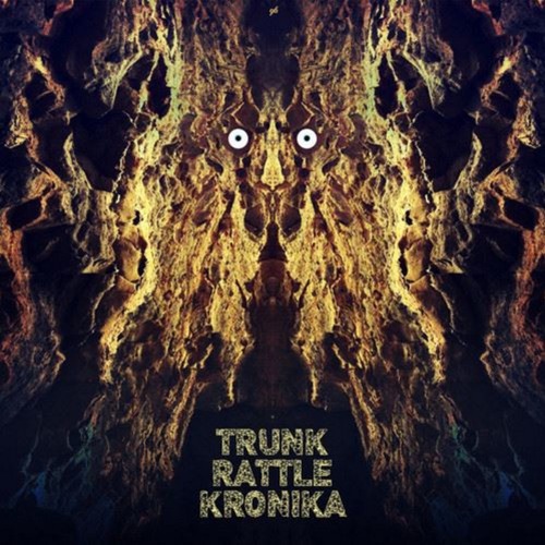 TRUNK RATTLE