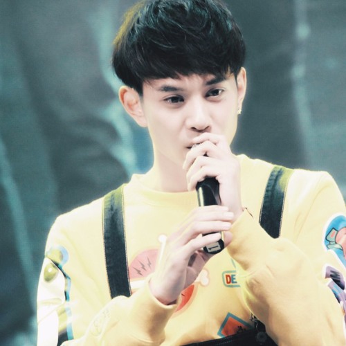 Tiểu hồ điệp của A Phi/阿飛的小蝴蝶 - Phùng Kiến Vũ