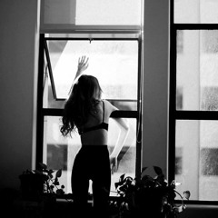 Ana Vee - Stranded