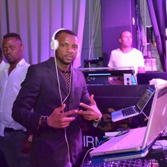 NEW VIDEO MIX  AFROBEAT RAP FRANCAIS  MIX   BY   MAT DJ  LE SEIGNEUR DES MIXES ET DJ.S