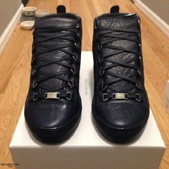 VV$1400