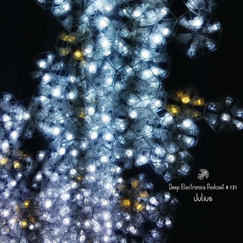 Deep Electronics Podcast # 131 - Julius