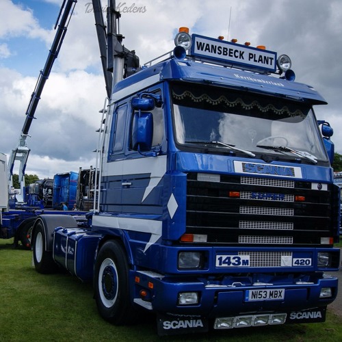 Triaxle - The Mighty 143
