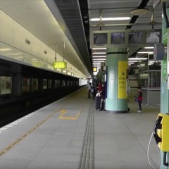 東鐵綫通宵行車，但不包括過境服務 Overnight services on East Rail Line with boundary crossing services excluded