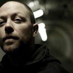 Ben Sims plays Ninna V & Virulent - Grey ( Ritzie Lee remix ) on his Run It Red podcast 21 Aug 2016