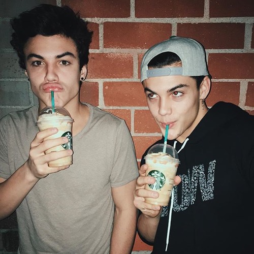[Dolan Twins] ILoveMakonnen x Coucheron - Tuesday(Remix) [OutroMusic]