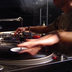 Juno Q Beat - So Called DJs ) @ Future Sound Of Tbilisi Radio Show - Fortuna + (2006)