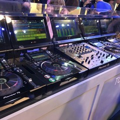 KANTIK_Ft._SEAN_PAUL_-_GET_BUSY_(MOOMBAHTON_CLUB_M