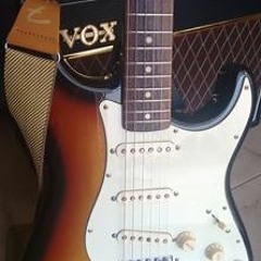 Prueba de Fender Stratocaster 62 AVRI - Comfortably Numb Solo