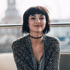 Savannah Brown - The Moon Song