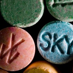 MOLY WATTA -(MBK)TYi'TYi ft Kb Got Sonz , NoLo Bandz