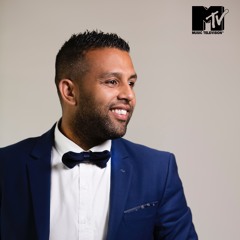 DJ Pancho Guapo!! Romantic Violin Session At Victoria Secret (Istanbul Airport)